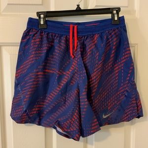 Nike Aeroswift shorts